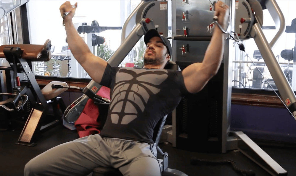 build up the upper pectoral muscles