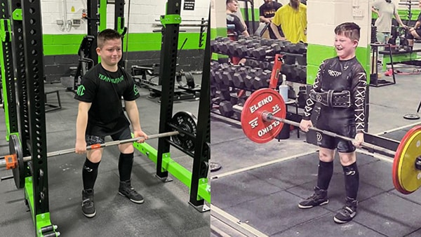 Deux photos montrant Rowan O’Malley, pratiquant de musculation âgé de 10 ans, en train de faire du soulevé de terre.